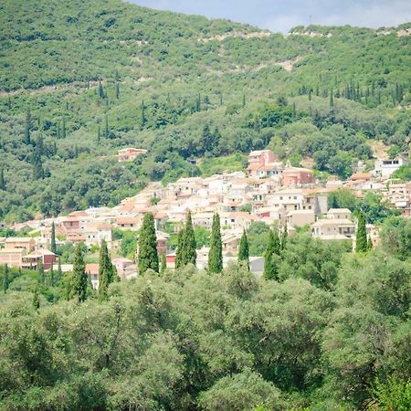 Villa Conte Rari Agios Gordios  Exteriör bild